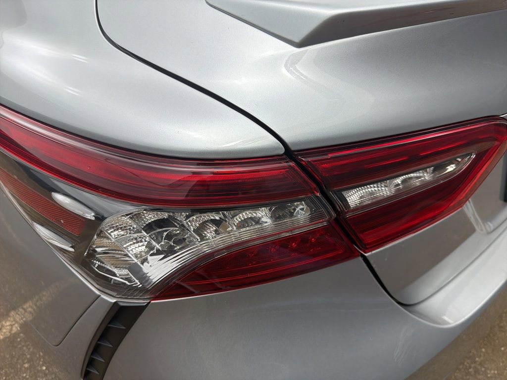 Used 2021 Toyota Camry XSE AWD/4WD image 24