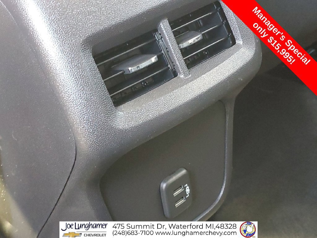 Used 2019 Chevrolet Equinox LT FWD image 21