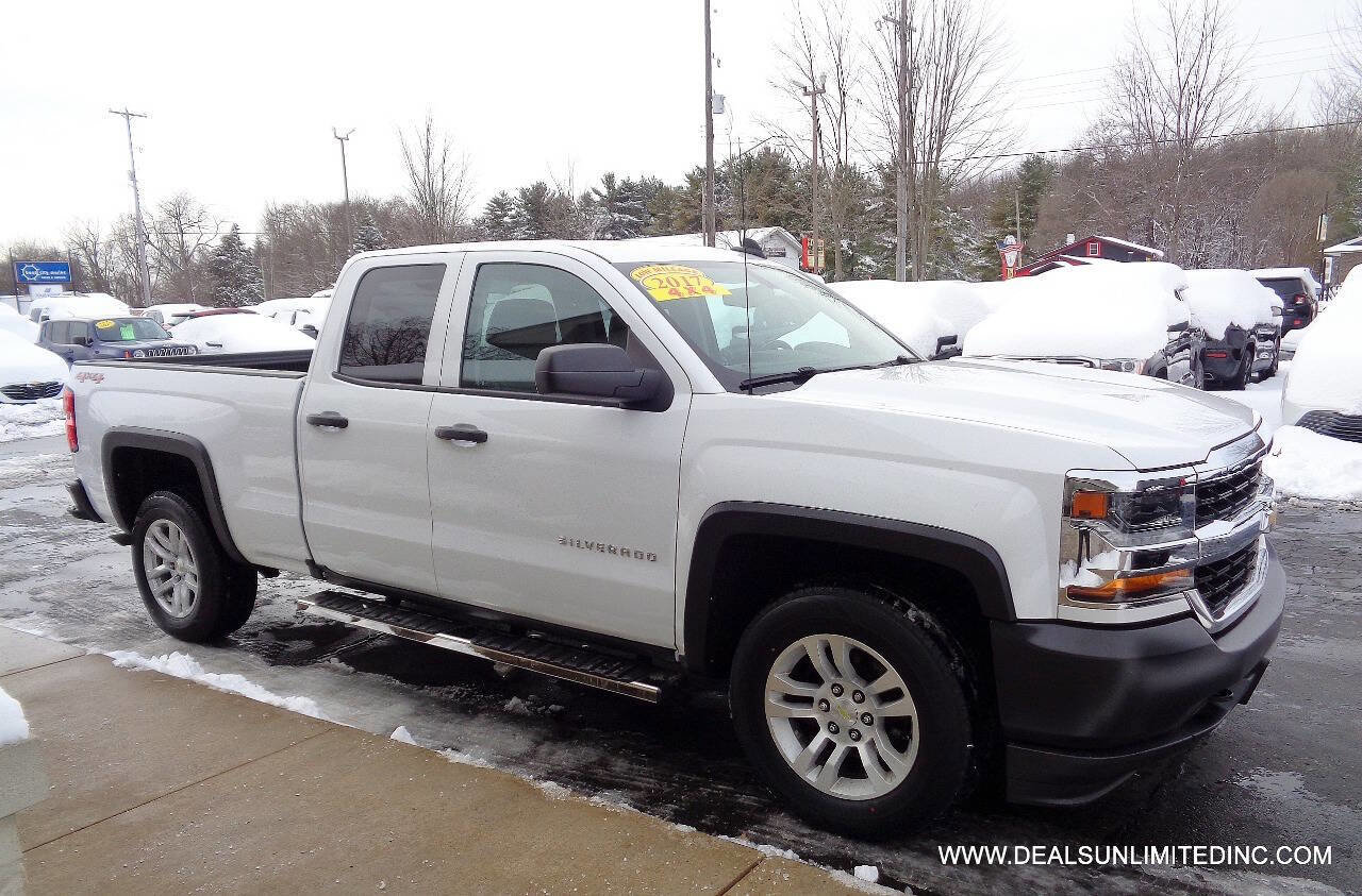 Used 2017 Chevrolet Silverado 1500 W/T w/ WT Convenience Package image 2