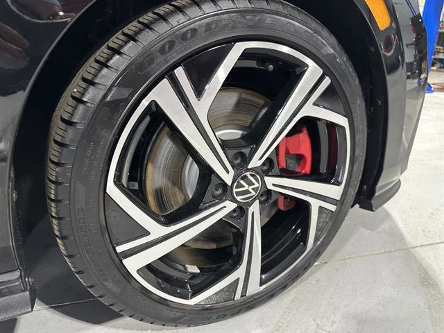 Certified 2024 Volkswagen GTI SE image 13