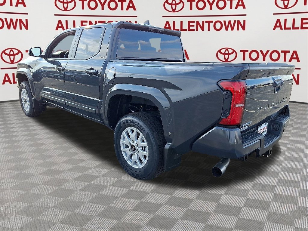New 2026 Toyota Tacoma SR5 AWD/4WD image 3