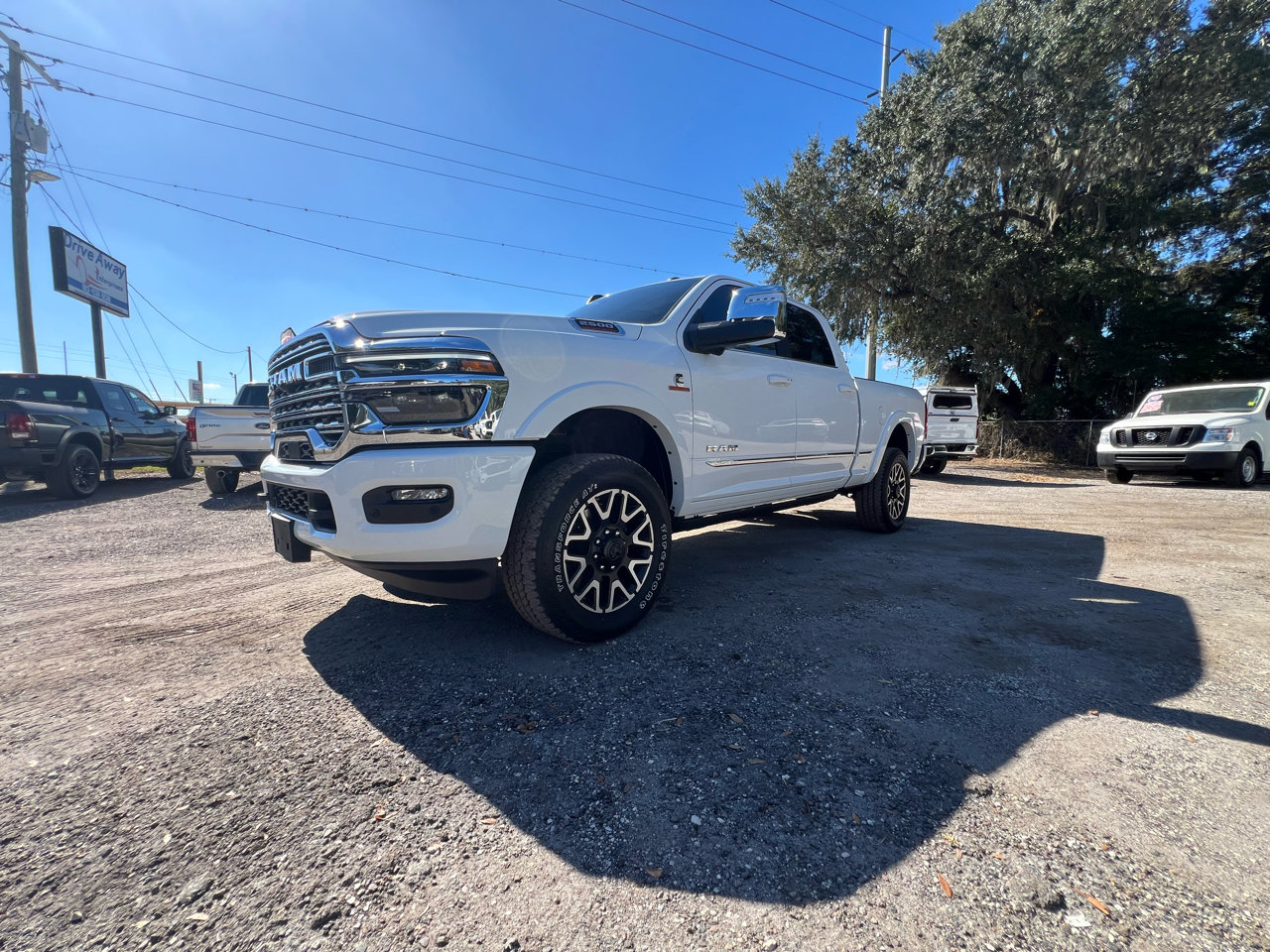 Used 2025 RAM 2500 Limited image 38