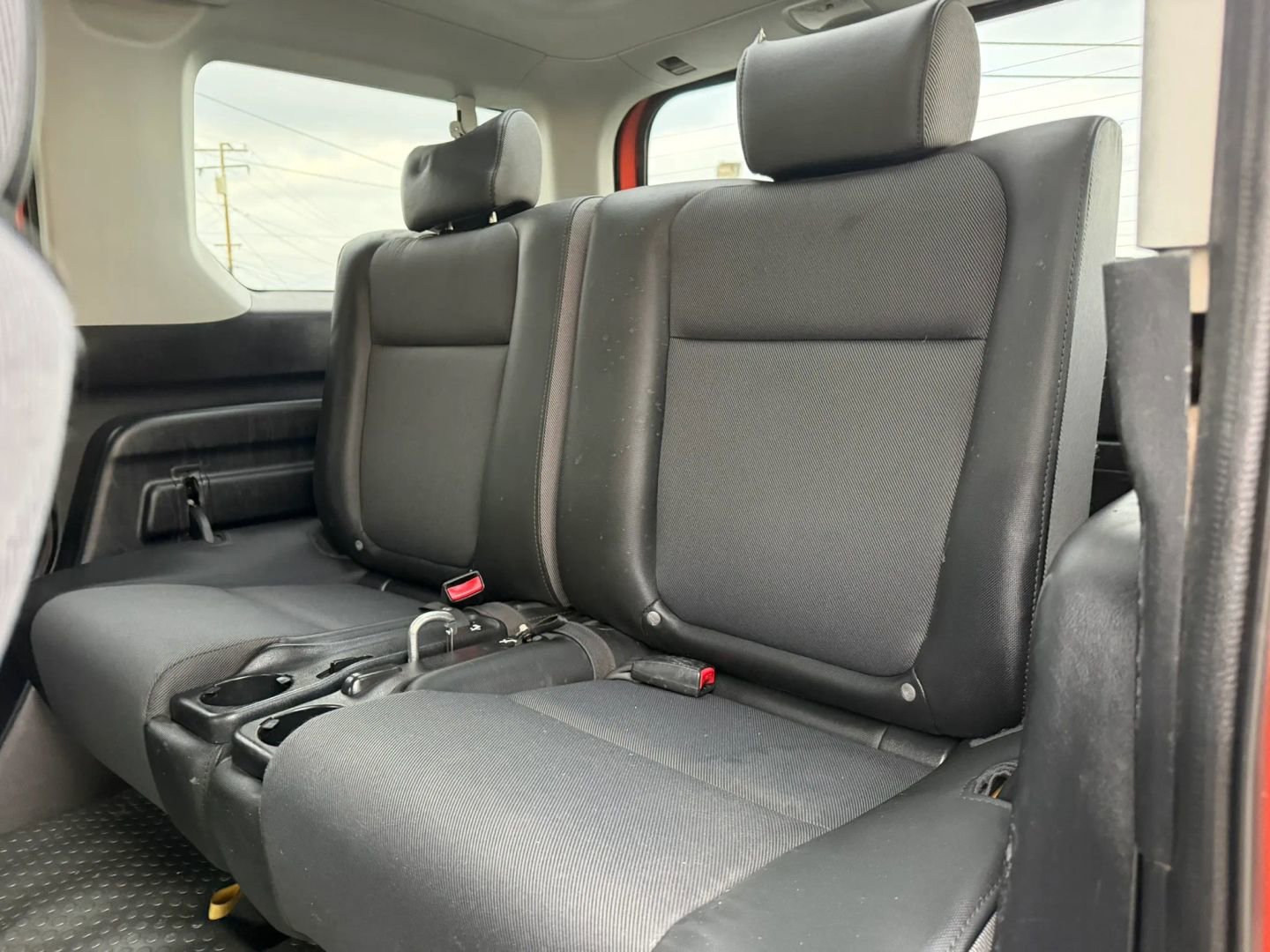 Used 2004 Honda Element EX image 12
