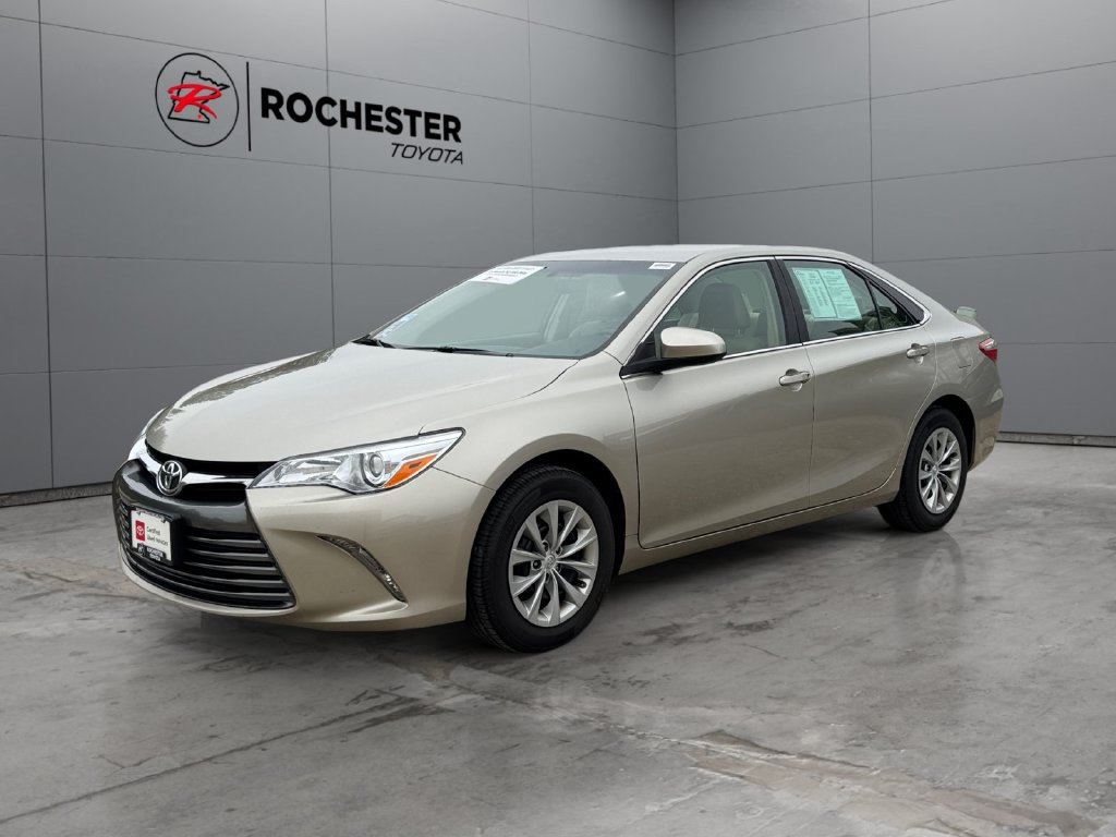 Certified 2017 Toyota Camry LE FWD image 7