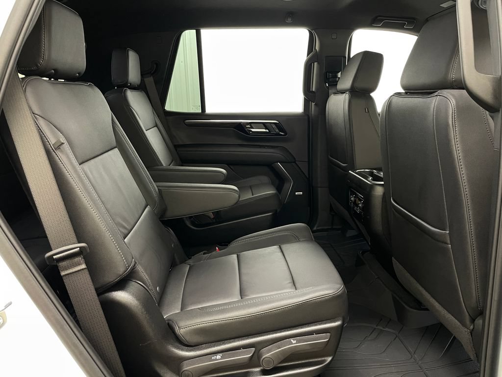 Used 2026 Chevrolet Tahoe LT w/ Comfort Package AWD/4WD image 50