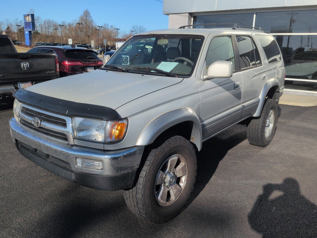 Used 2000 Toyota 4Runner Limited image 1