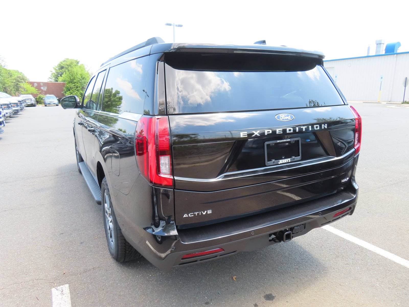 New 2026 Ford Expedition Max Active AWD/4WD image 7