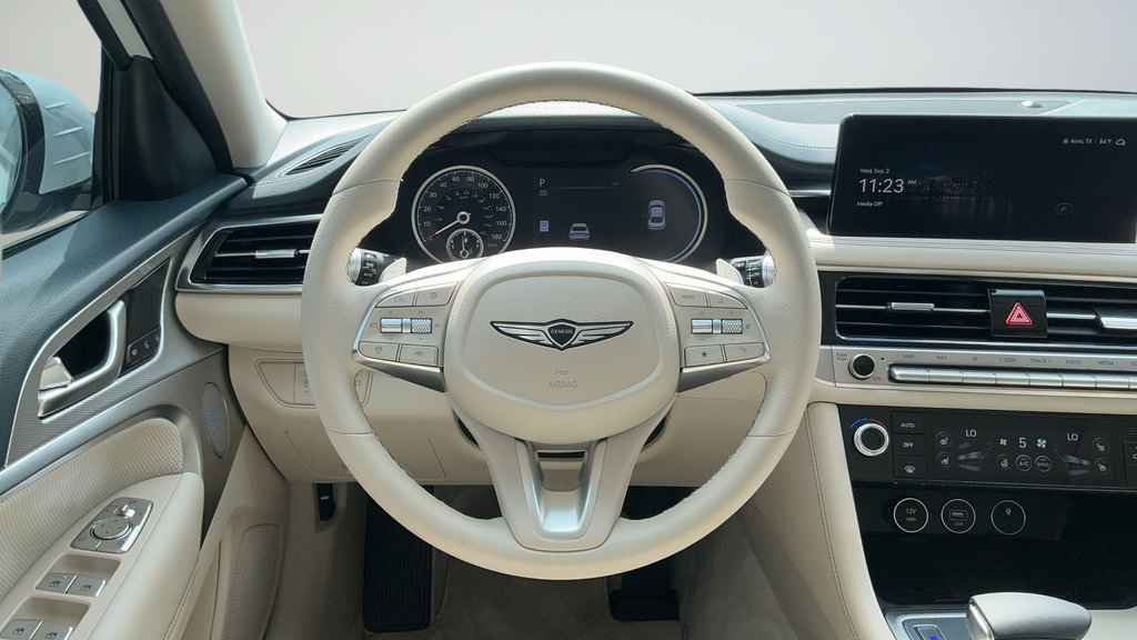 Used 2026 Genesis G70 2.5T Prestige RWD image 9