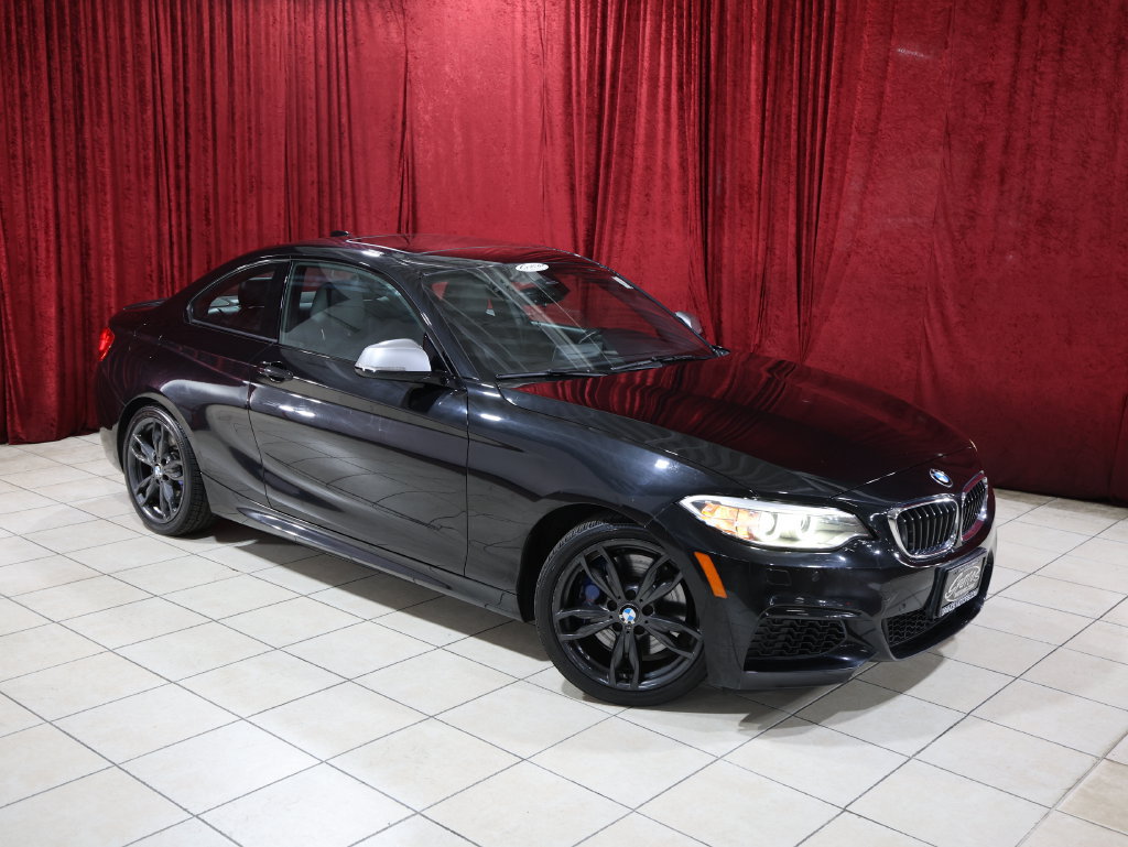 Used 2016 BMW M235i xDrive Coupe AWD/4WD image 2