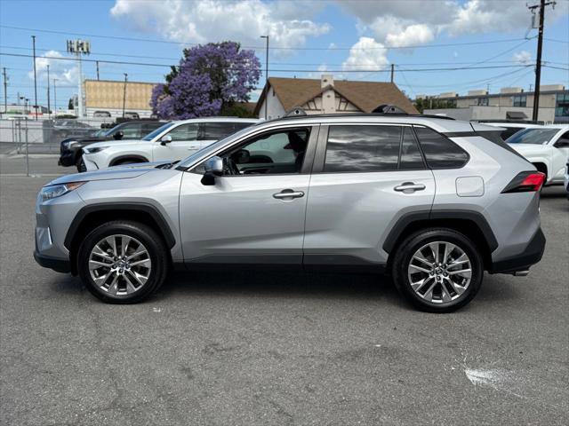 Certified 2019 Toyota RAV4 XLE Premium w/ Carpet Mat Package FWD image 7