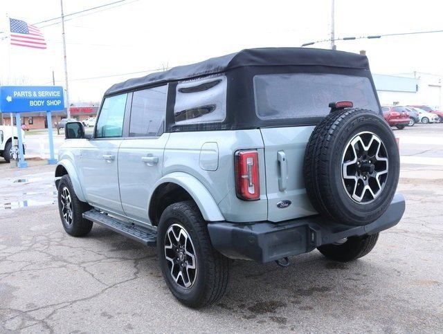 Used 2021 Ford Bronco Outer Banks image 6