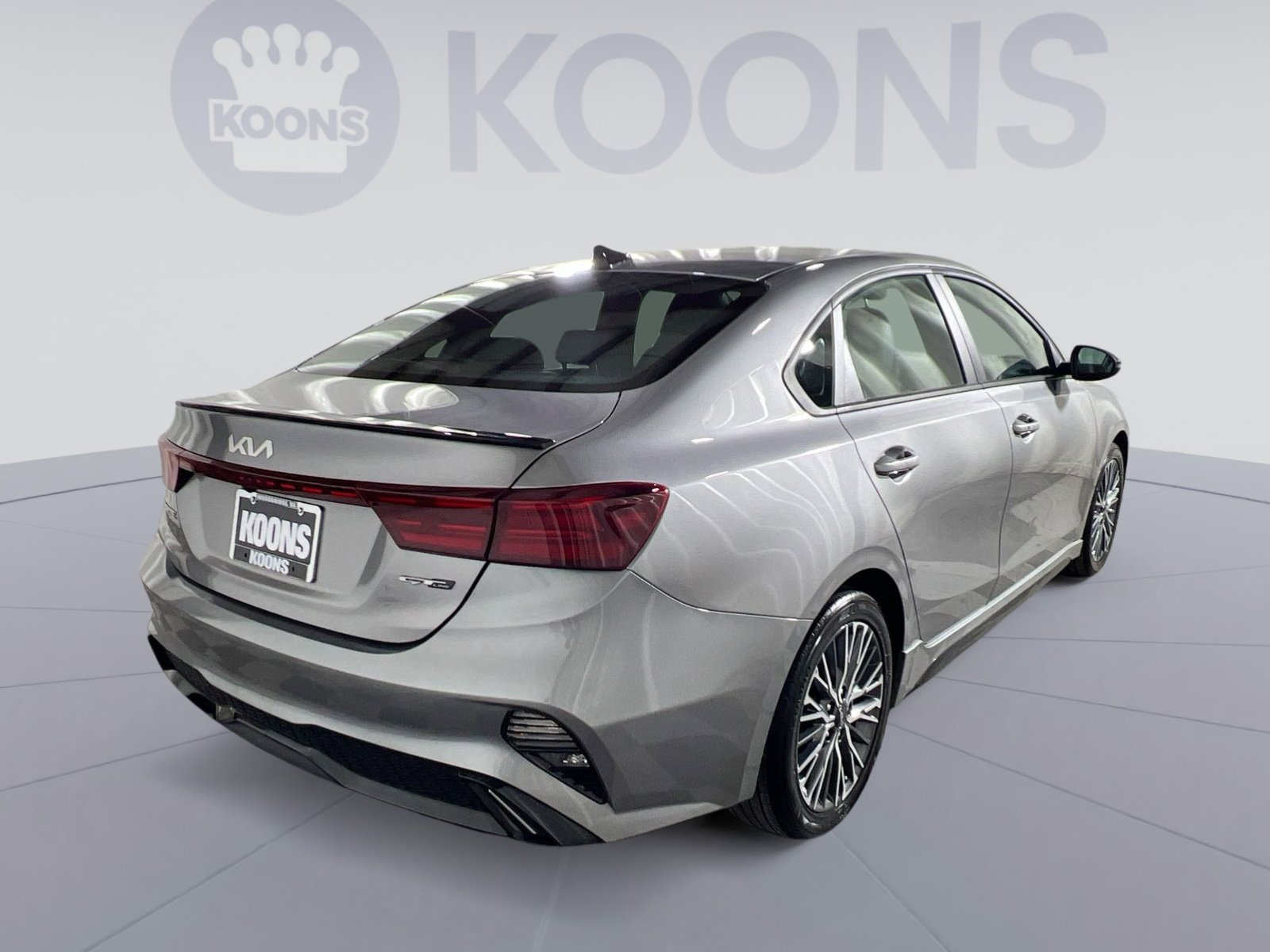 Used 2023 Kia Forte GT-Line w/ GT-Line Technology Package image 7