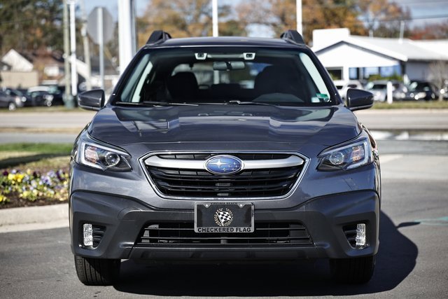 Used 2022 Subaru Outback Premium image 15