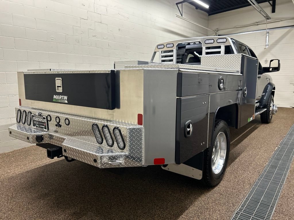 New 2026 RAM 4500 4x4 Crew Cab DRW w/ Laramie Trim Package image 2