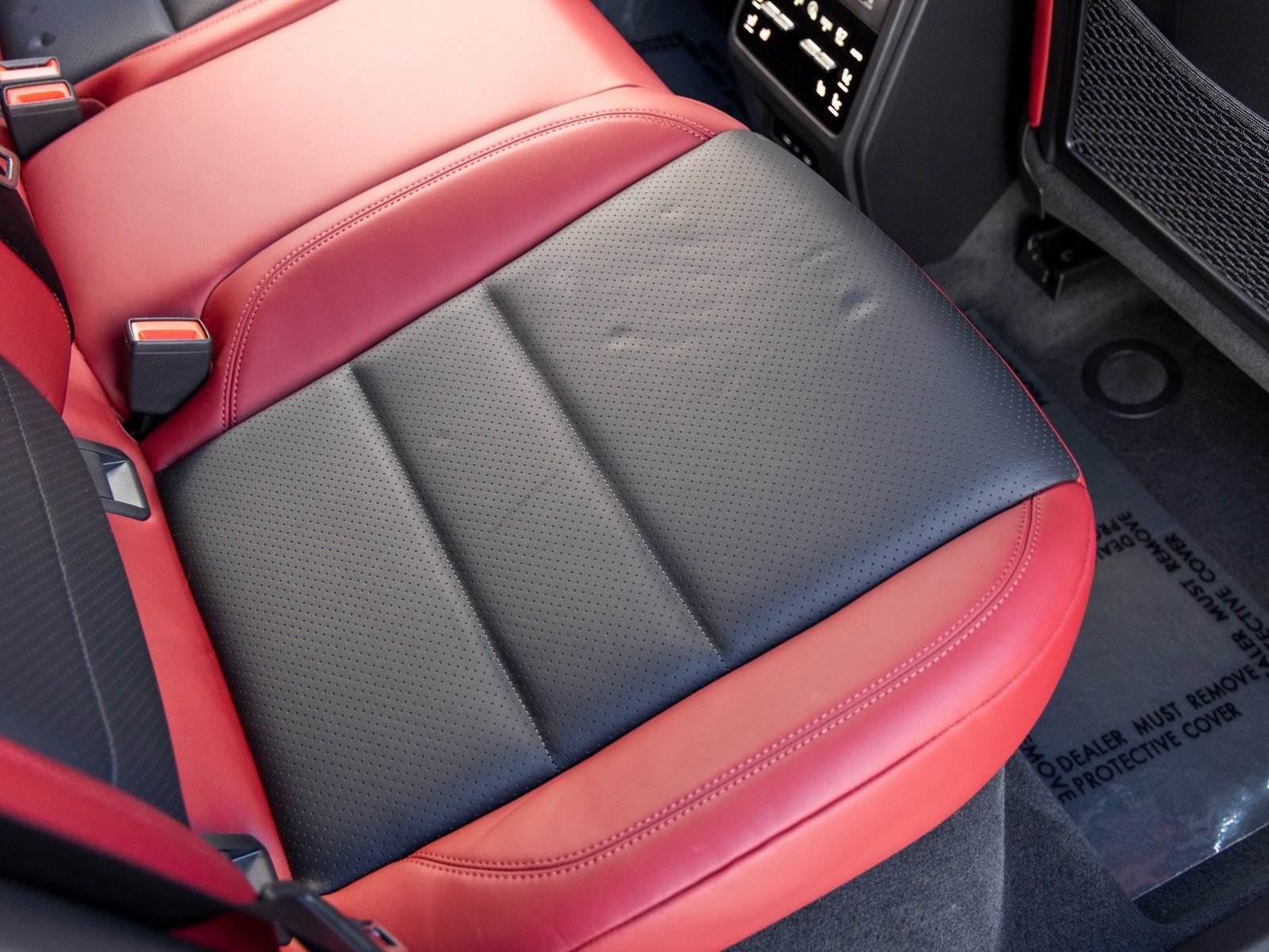 Certified 2024 Porsche Macan 4 Electric image 46