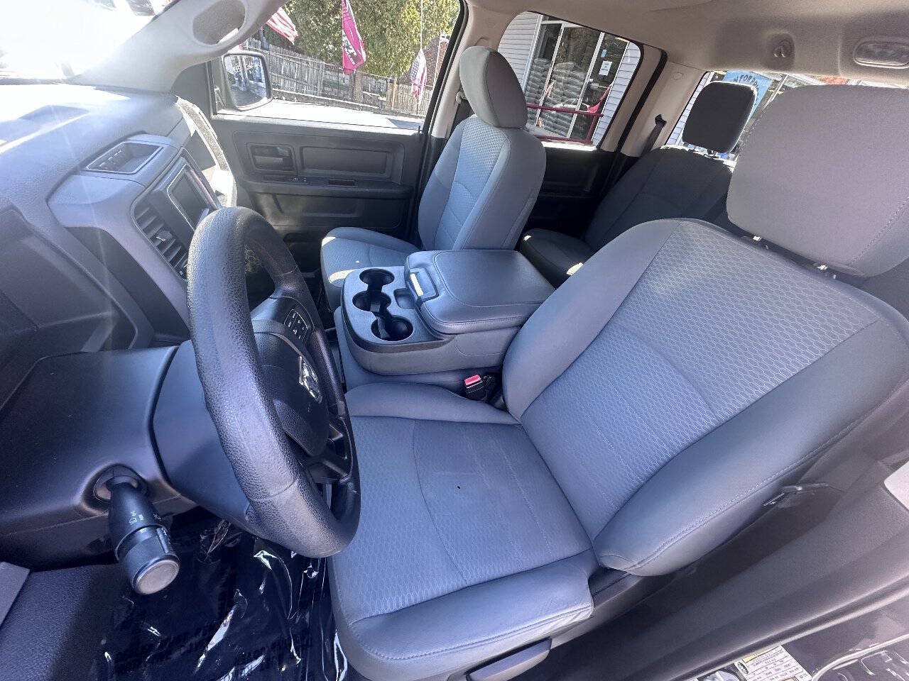 Used 2016 RAM 1500 Express AWD/4WD image 12