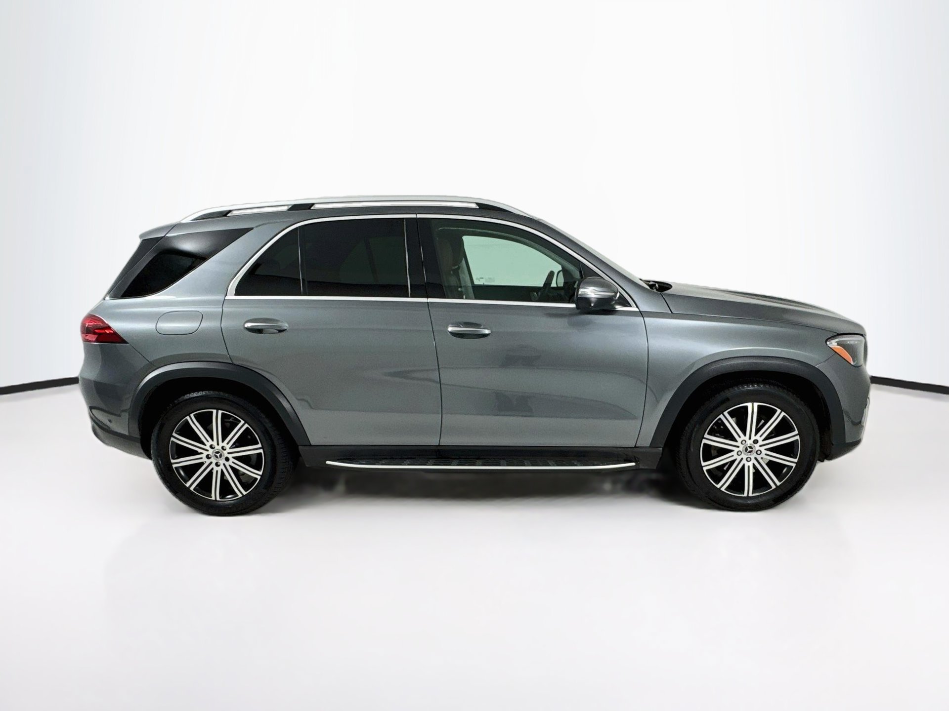 Certified 2026 Mercedes-Benz GLE 350 4MATIC image 9