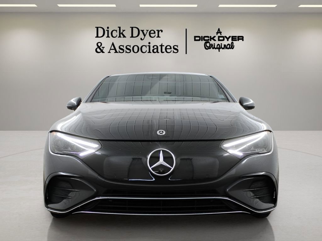 Used 2023 Mercedes-Benz EQE 350+ Sedan image 7