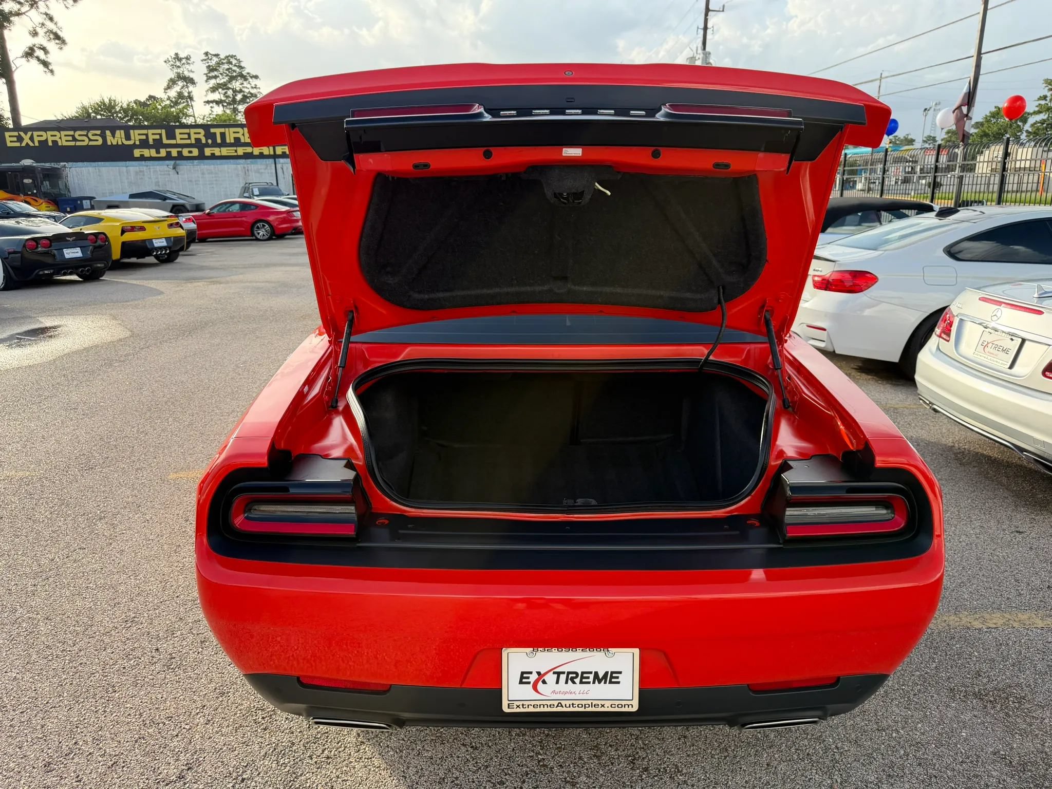 Used 2020 Dodge Challenger GT RWD image 36