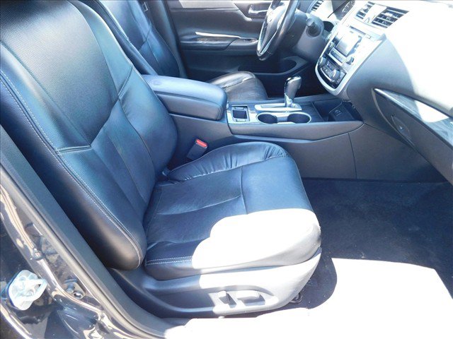Used 2018 Nissan Altima 2.5 SL FWD image 28