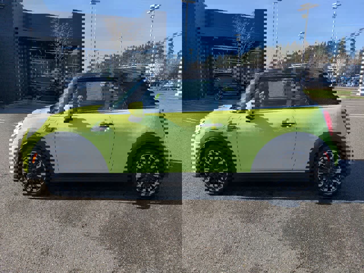 Certified 2023 MINI Cooper S w/ Signature Upholstery Package image 3