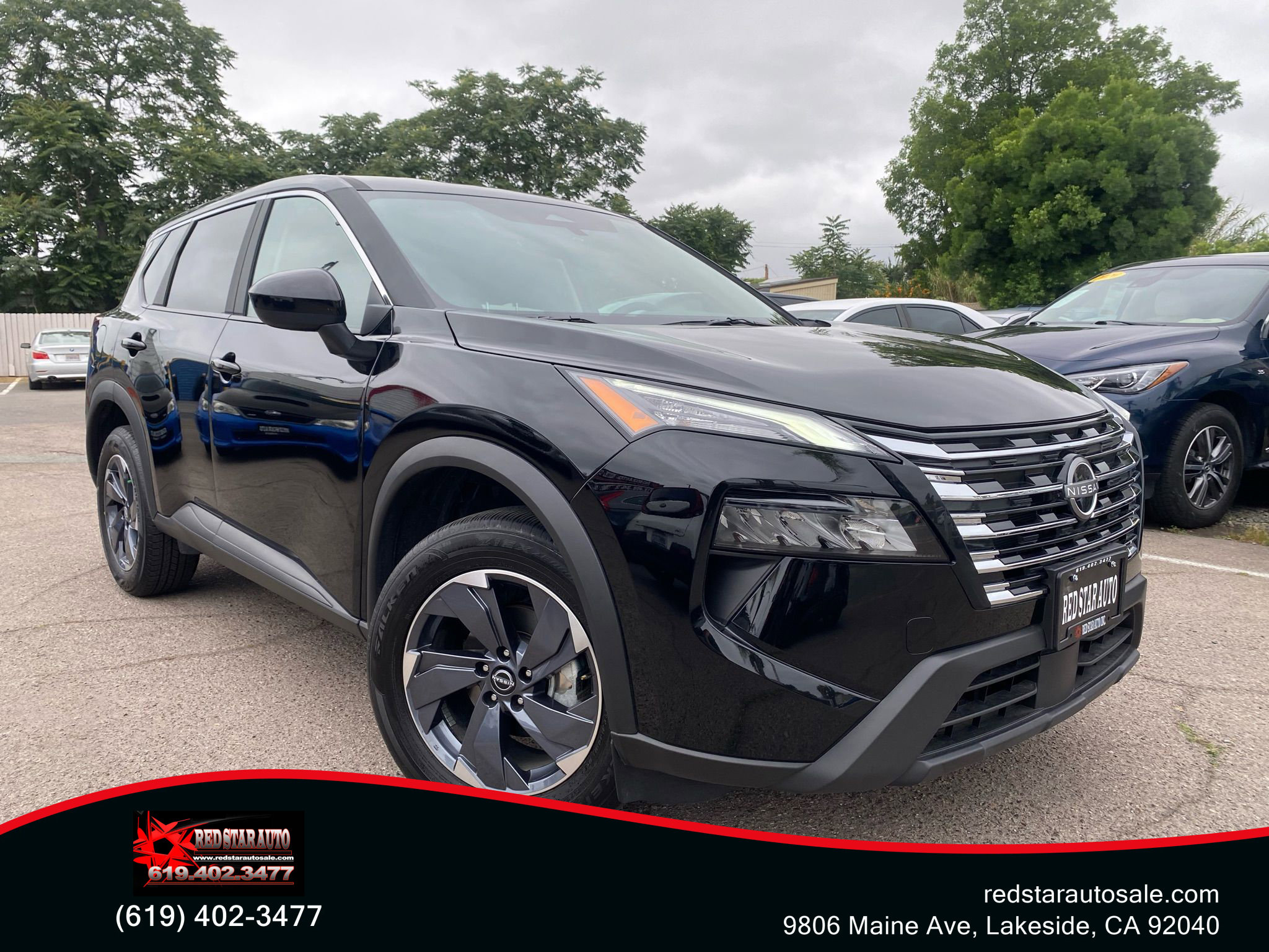 Used 2025 Nissan Rogue SV