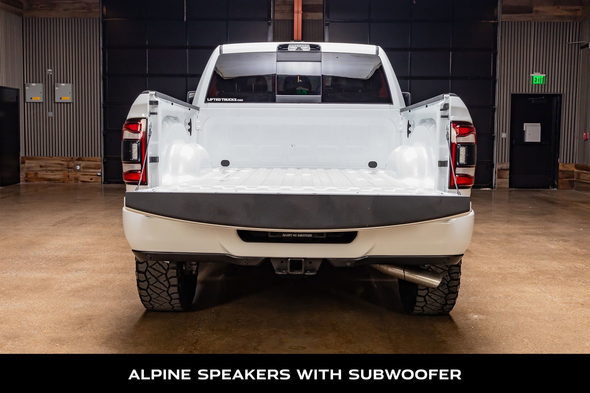 Used 2023 RAM 3500 Limited w/ Night Edition image 8