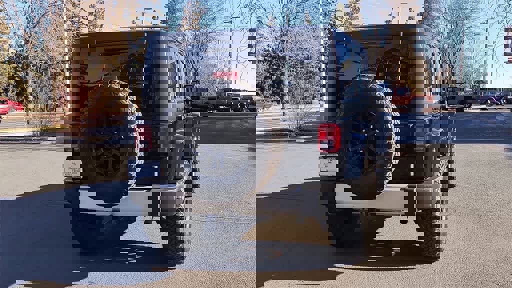 Used 2013 Jeep Wrangler Unlimited Sahara w/ Max Tow Pkg image 8