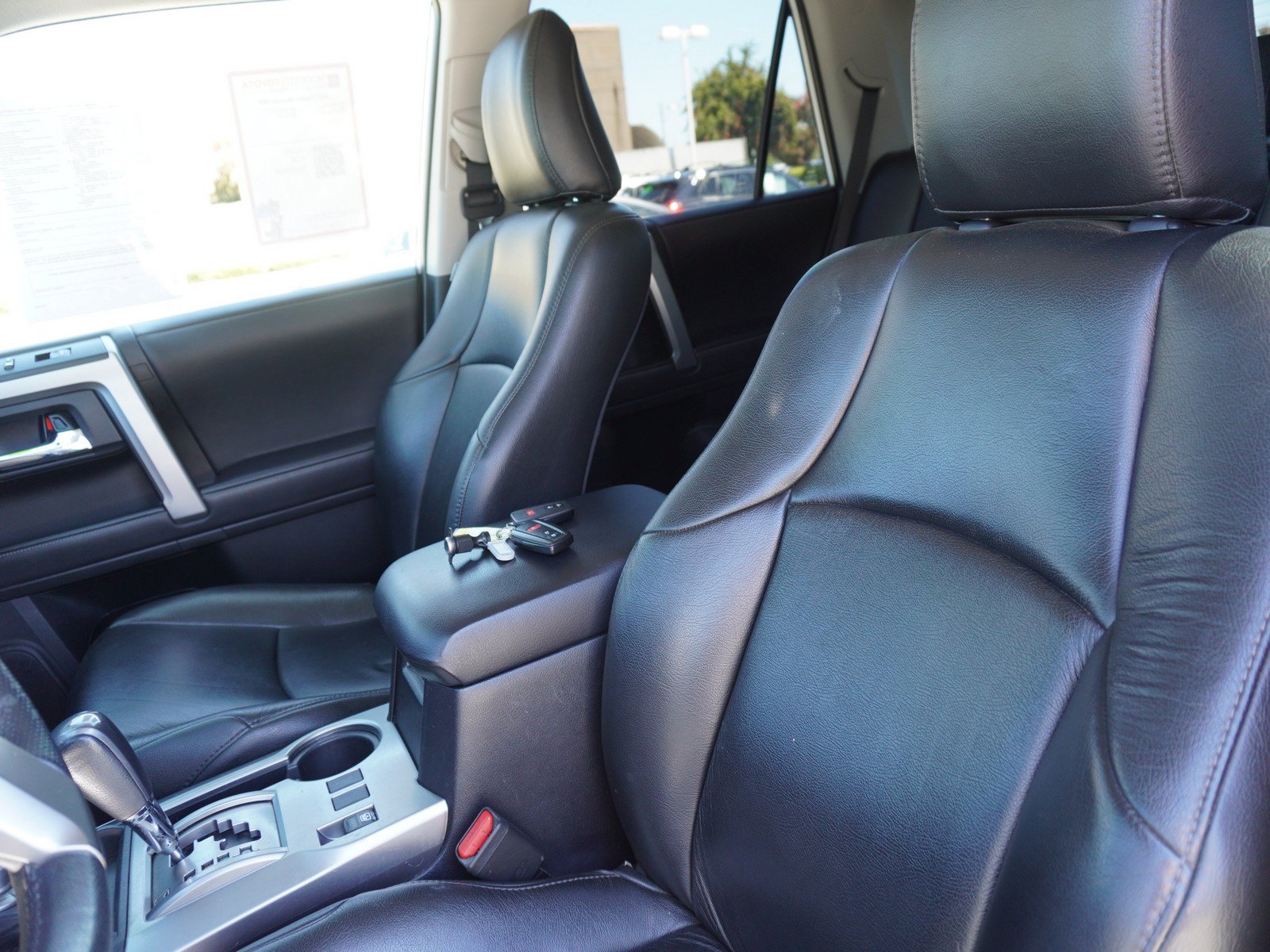 Used 2023 Toyota 4Runner SR5 AWD/4WD image 21