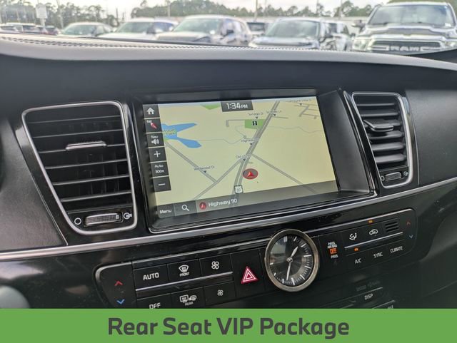 Used 2017 Kia K900 Luxury w/ VIP Plus Package image 24
