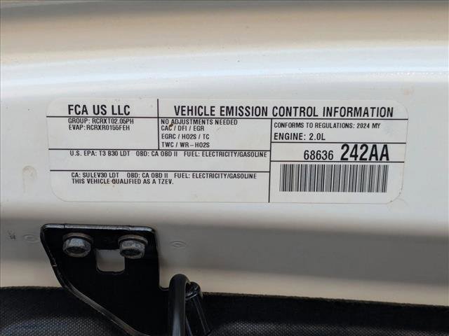 Used 2024 Jeep Wrangler Unlimited AWD/4WD image 25