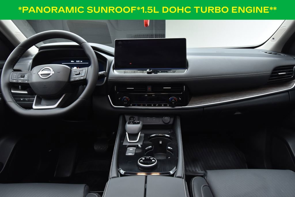 Used 2026 Nissan Rogue Platinum w/ Platinum Premium Package image 4