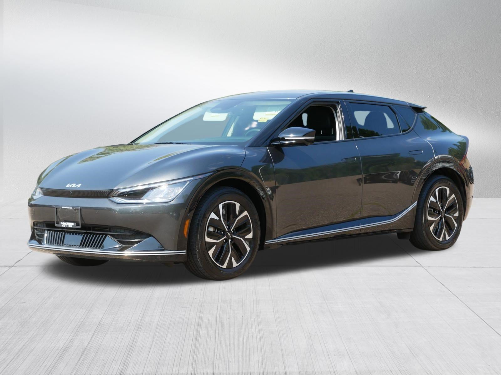 Certified 2024 Kia EV6 Wind w/ Wind Technology Package AWD/4WD image 3