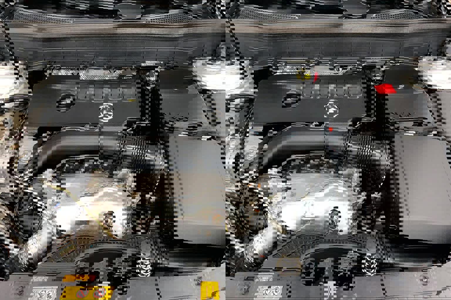 Certified 2022 Mercedes-Benz GLB 250 image 9