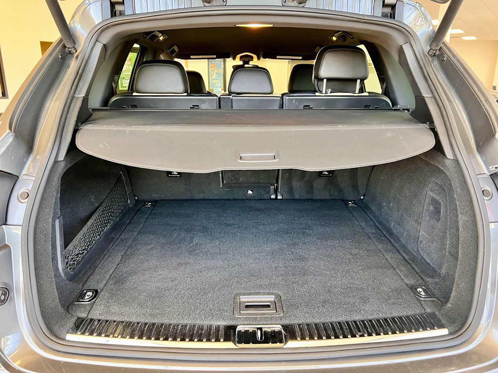 Used 2018 Porsche Cayenne image 9