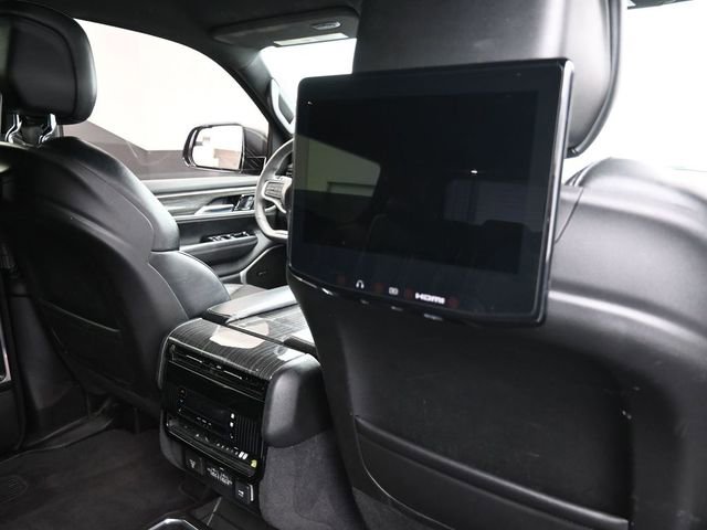 Used 2022 Jeep Wagoneer Series II w/ Convenience Group I image 38