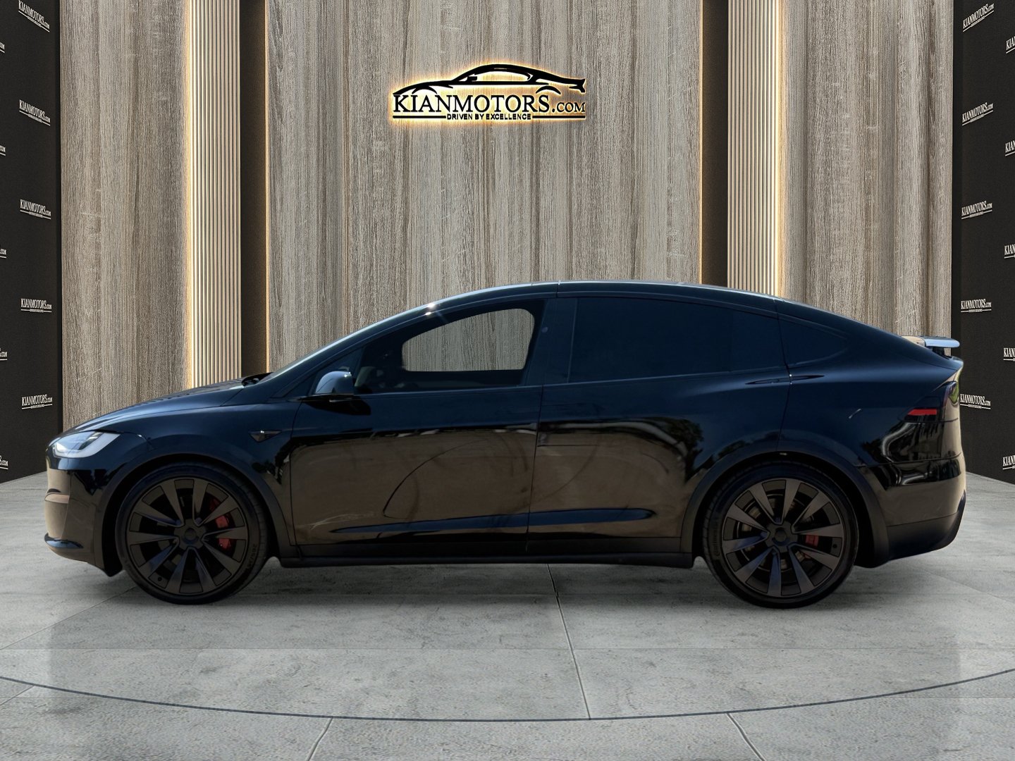 Used 2022 Tesla Model X Plaid AWD/4WD image 4
