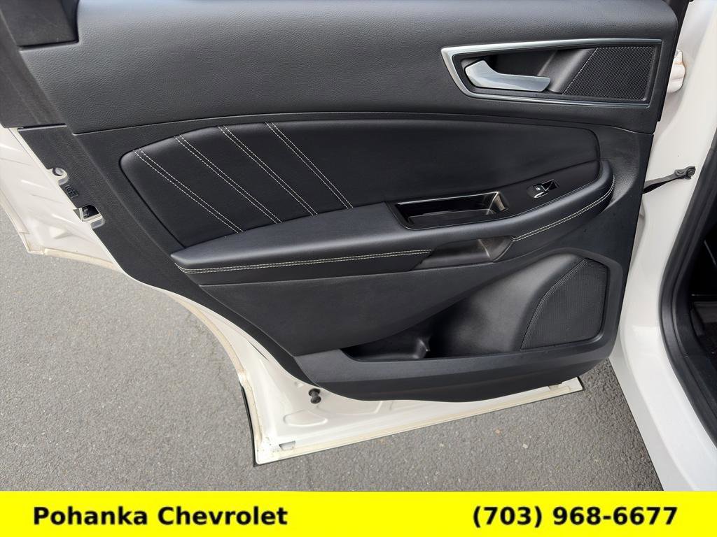 Used 2016 Ford Edge Sport w/ Equipment Group 401A AWD/4WD image 29