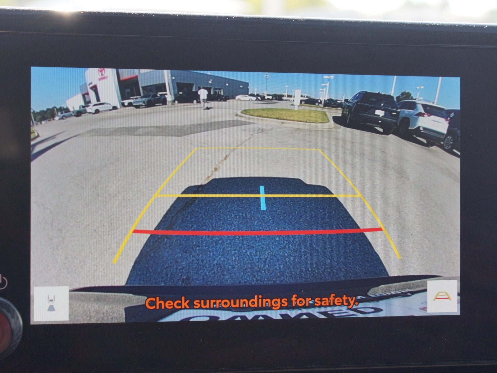 Used 2025 Toyota RAV4 XLE AWD/4WD image 6