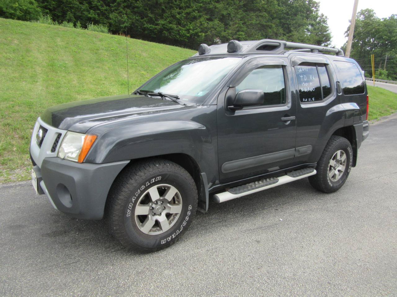 Used 2011 Nissan Xterra PRO-4X AWD/4WD image 7