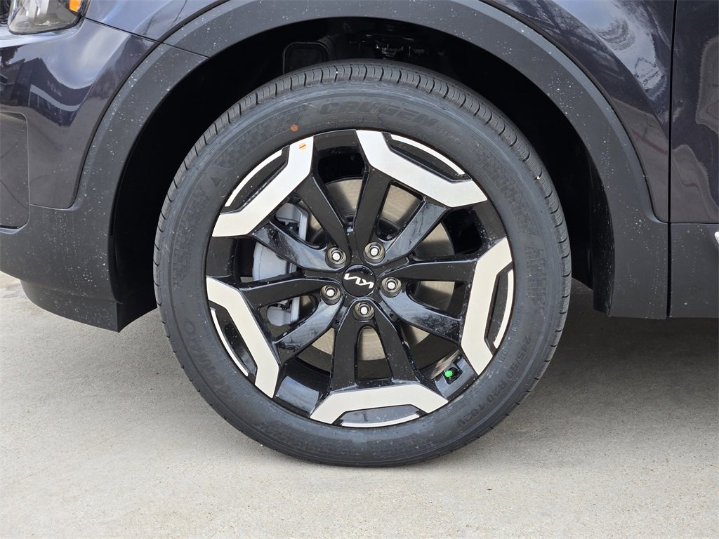 New 2025 Kia Telluride S image 8