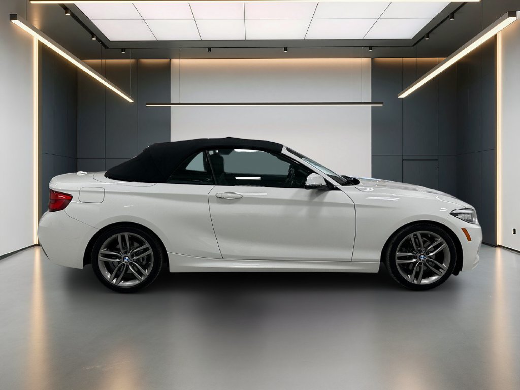 Used 2018 BMW 230i Convertible RWD image 7