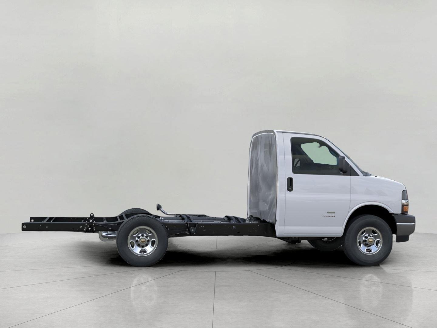 New 2025 Chevrolet Express 3500 w/ Power Convenience Package RWD image 13