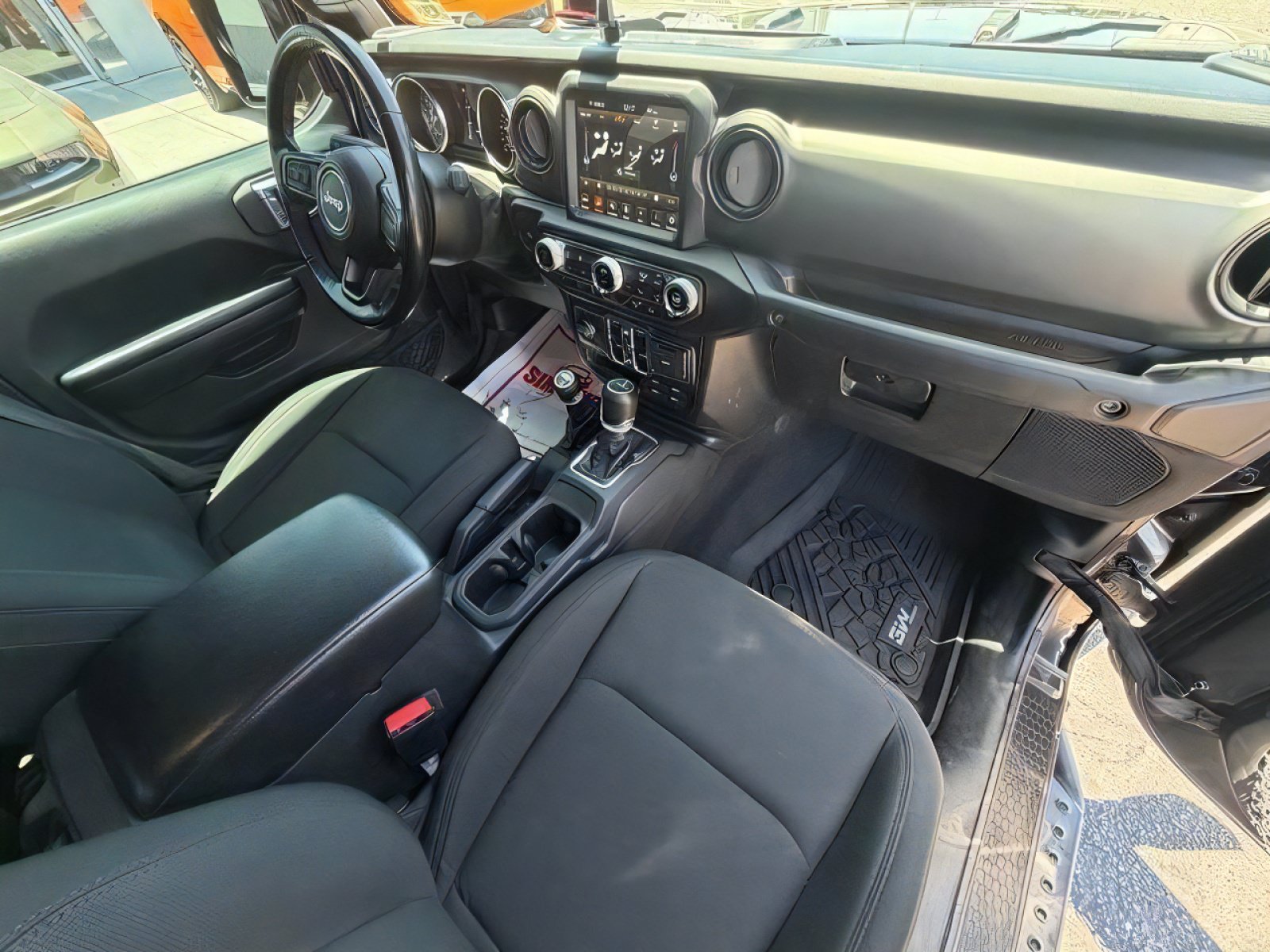 Used 2021 Jeep Gladiator Sport AWD/4WD image 10