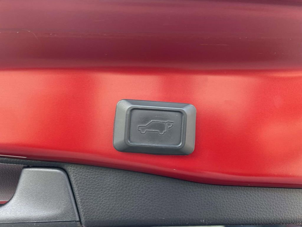 Used 2021 Toyota RAV4 XSE w/ Weather Package image 50