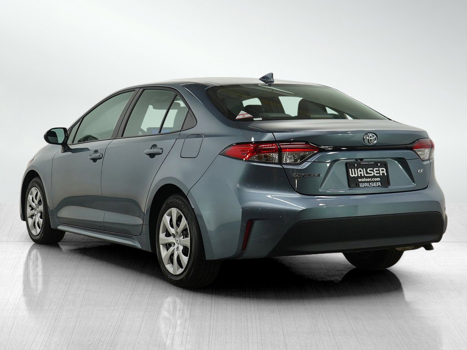 Used 2026 Toyota Corolla LE image 3