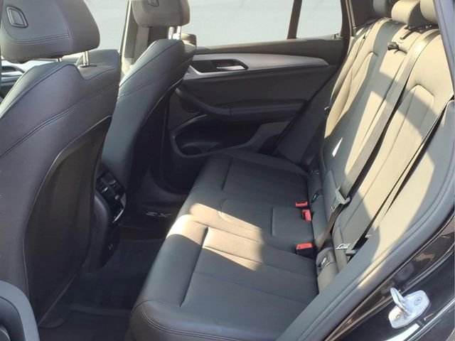 Used 2021 BMW X3 xDrive30e AWD/4WD image 13