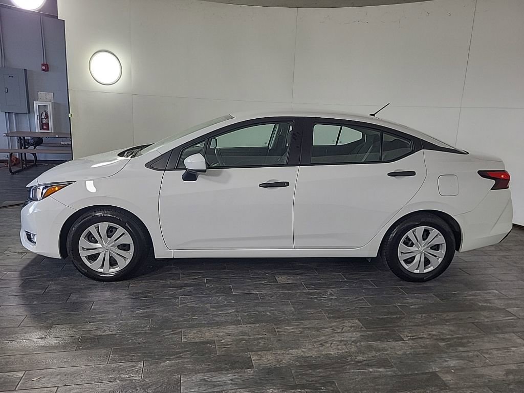 Used 2024 Nissan Versa S image 17