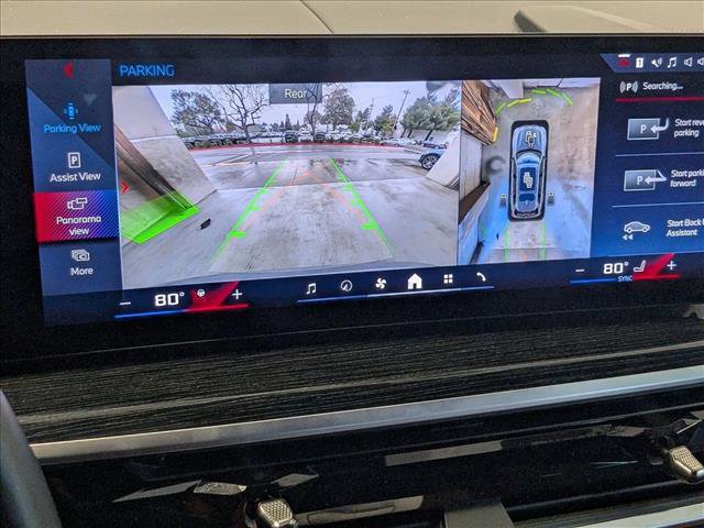 Used 2024 BMW X7 M60i w/ Executive Package image 13