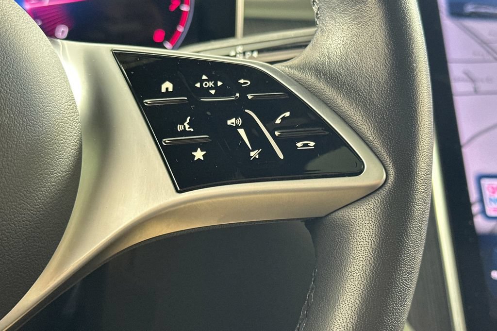 Certified 2024 Mercedes-Benz GLC 300 4MATIC image 31